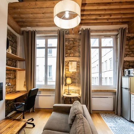 Le Petit Imbert - Studio Chaleureux Et Cozy Lyon Buitenkant foto